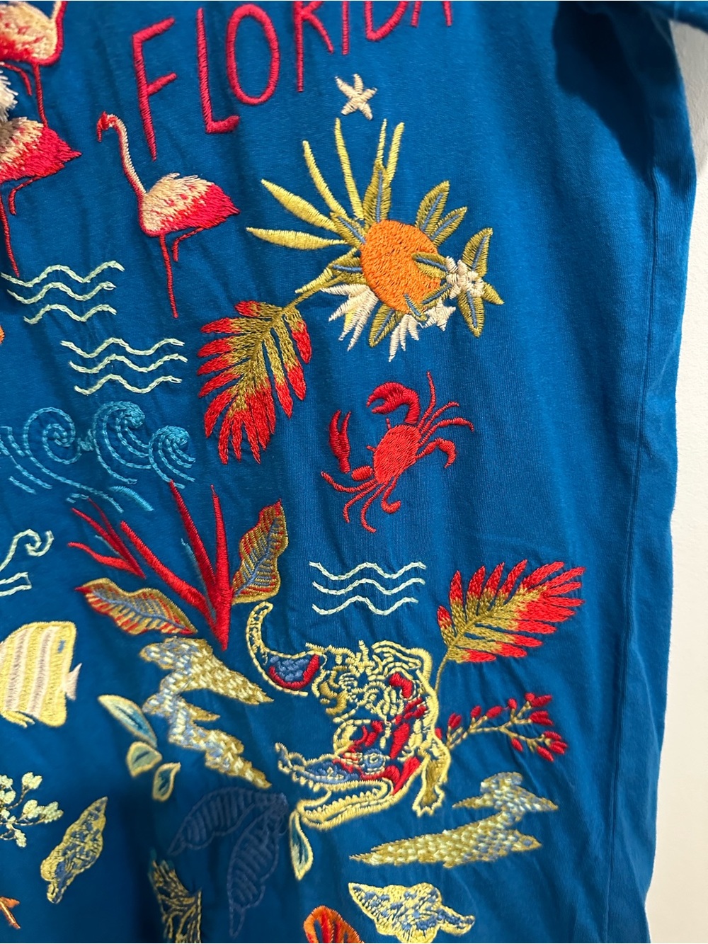 NWT Johnny Was Florida Everyday Tee Teal Embroidered XS 100% cotton - Picture 7 of 9